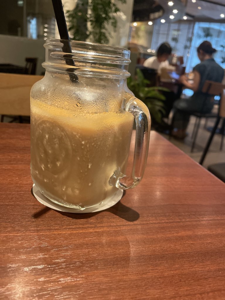 作業におススメ新宿三丁目caffice